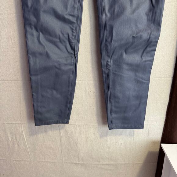Time and Tru Women's Pants Size XL 16 18 Gray Faux Leather NWOT Leggings - Picture 3 of 11